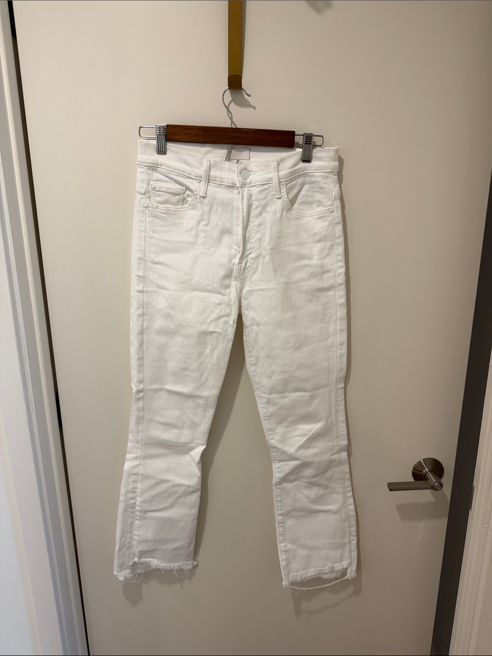 MOTHER White Ankle Crop Straight Jeans